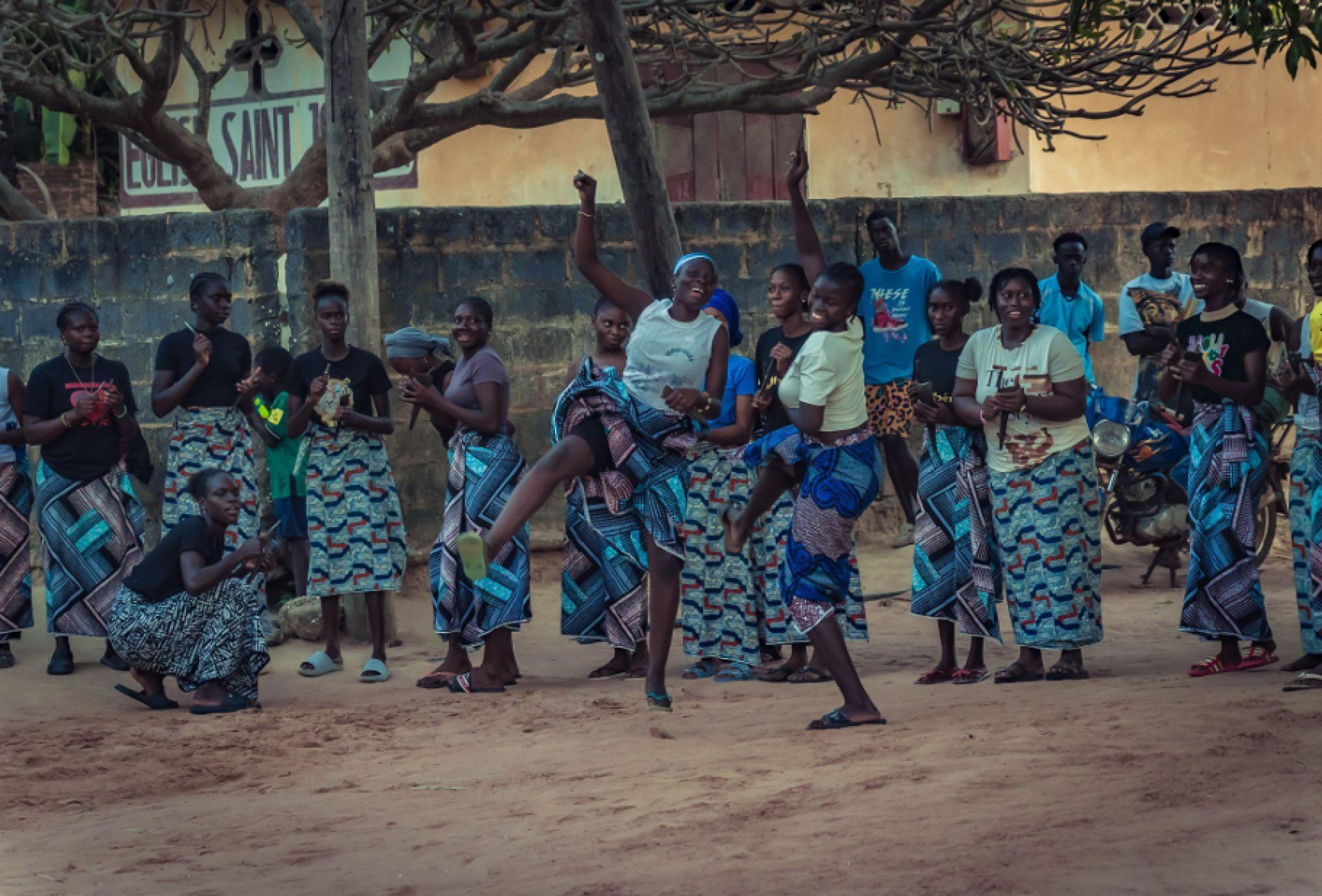 29 DIC. - ESPECIAL FESTIVAL ABENÉ (Tierra de baobabs) [EXODE 2026-2027]